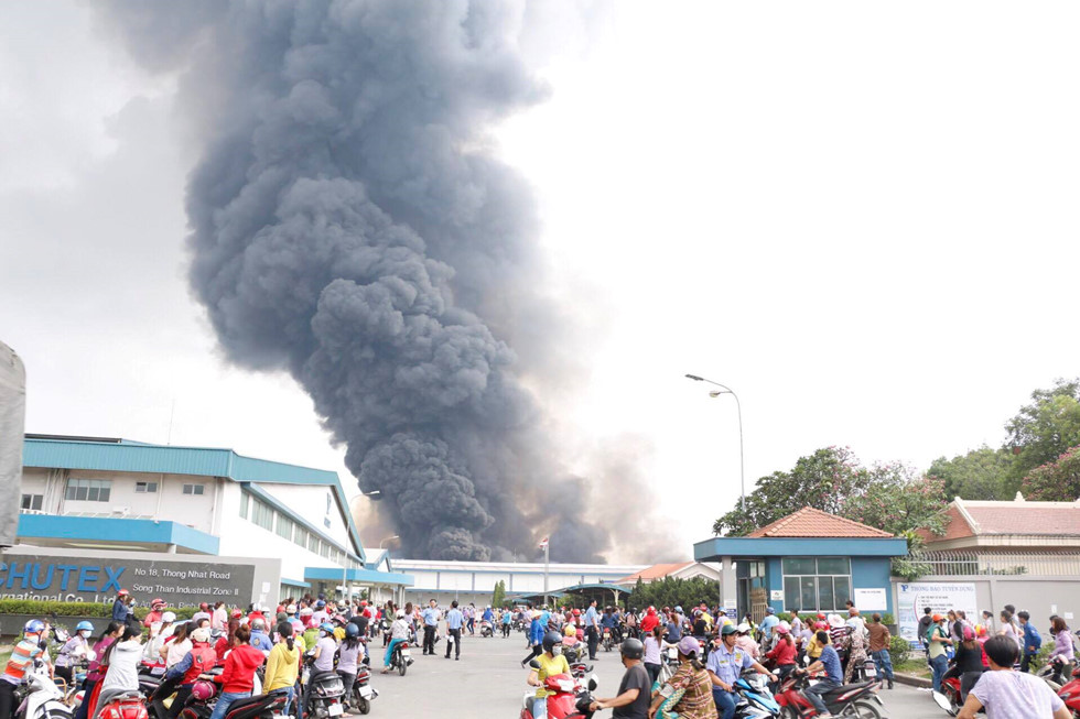 Cháy lớn tại Công ty Pan Pacific Logistics.